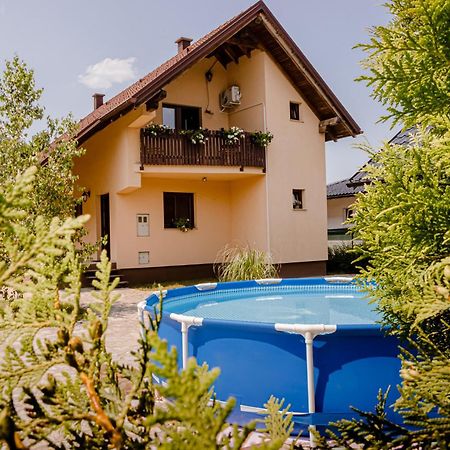 Holiday Home Avita Bihać Екстериор снимка