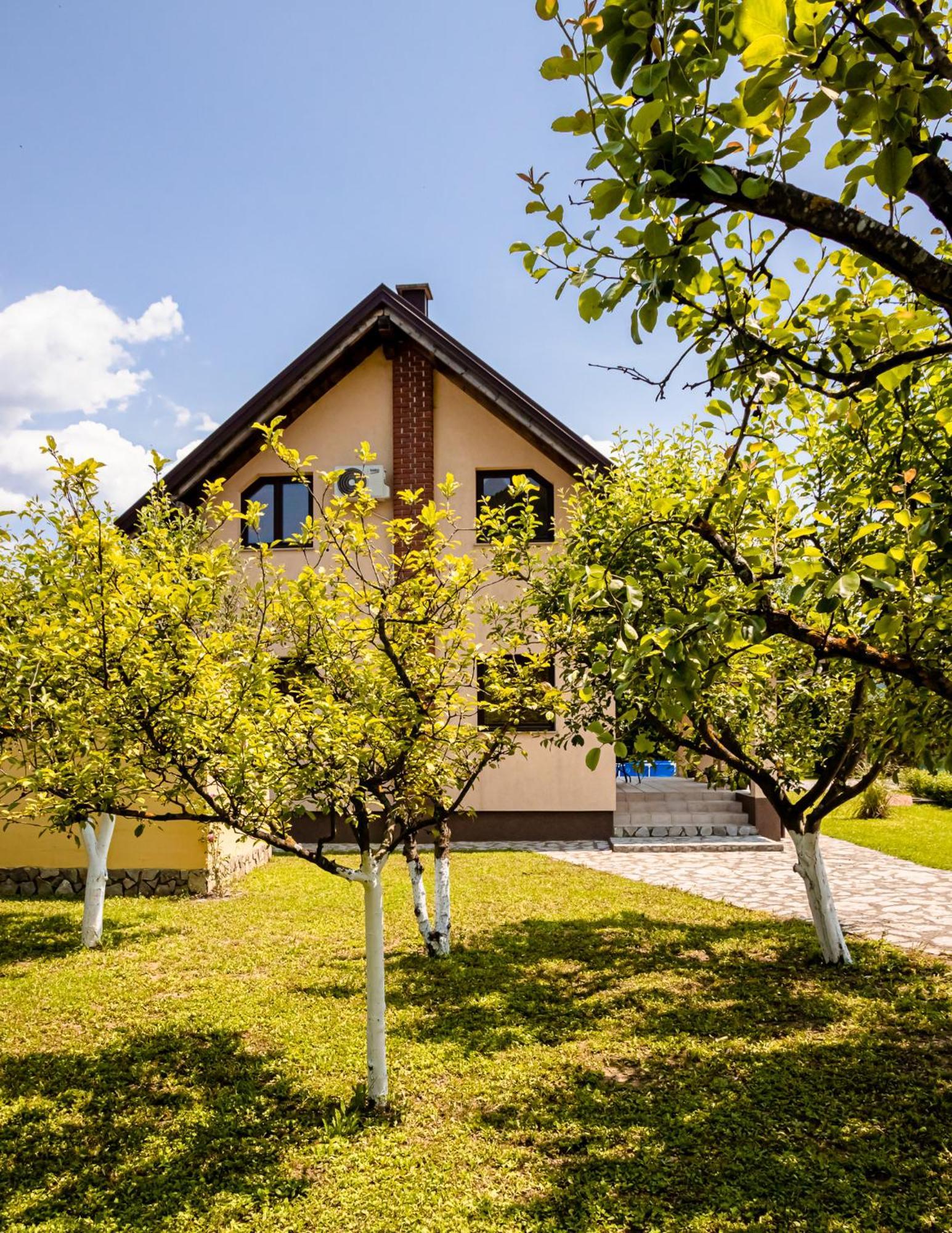 Holiday Home Avita Bihać Екстериор снимка