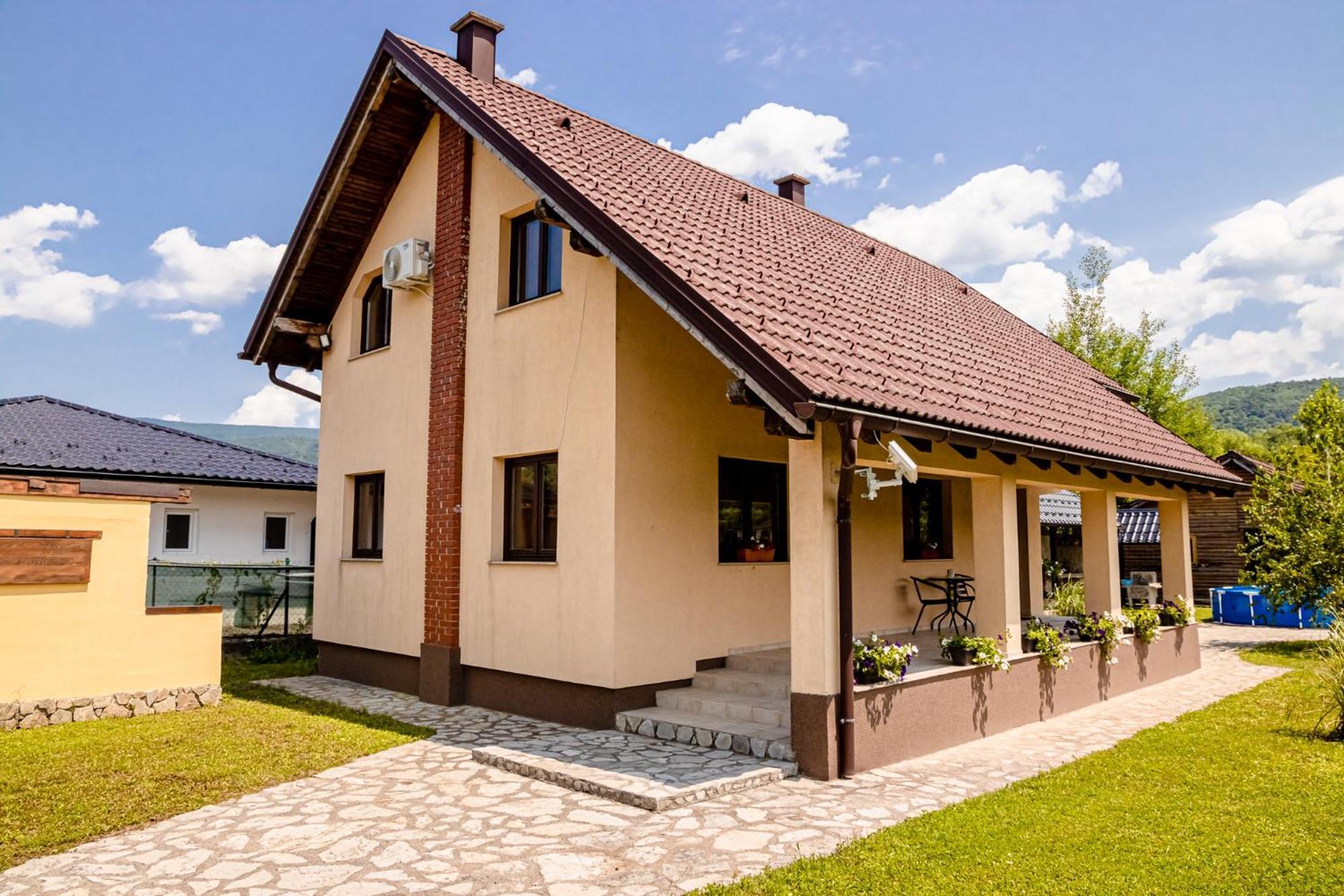 Holiday Home Avita Bihać Екстериор снимка